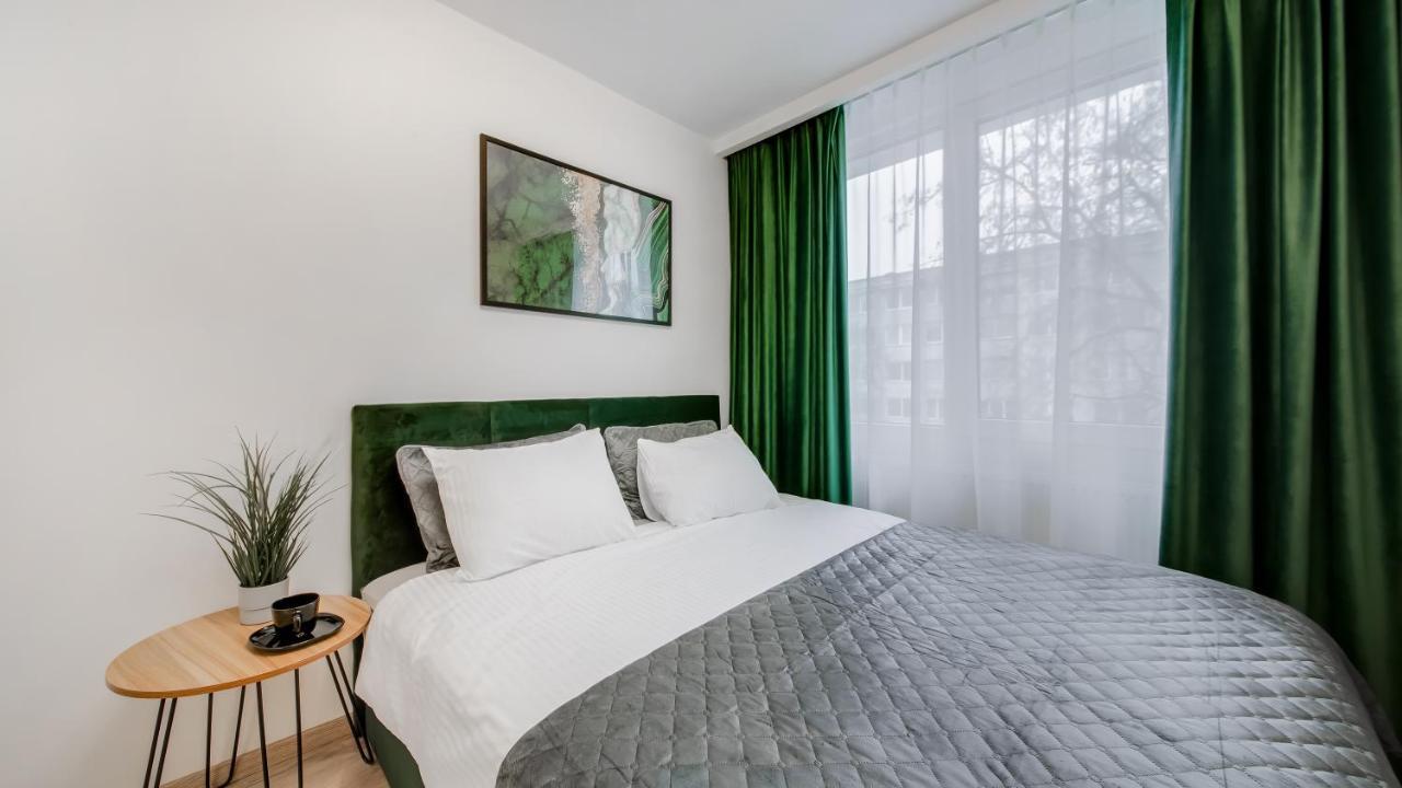 Stylish Apartment In Zverynas Вилнюс Екстериор снимка