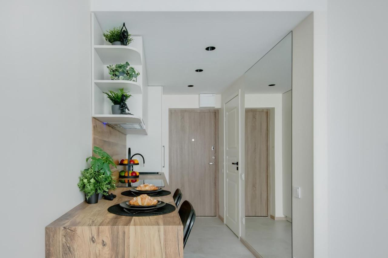 Stylish Apartment In Zverynas Вилнюс Екстериор снимка